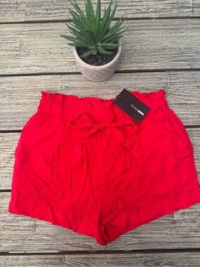 NWT Women's Fashion Nova Rosie Paperbag Tie-Waist Shorts, Red, Sz Large